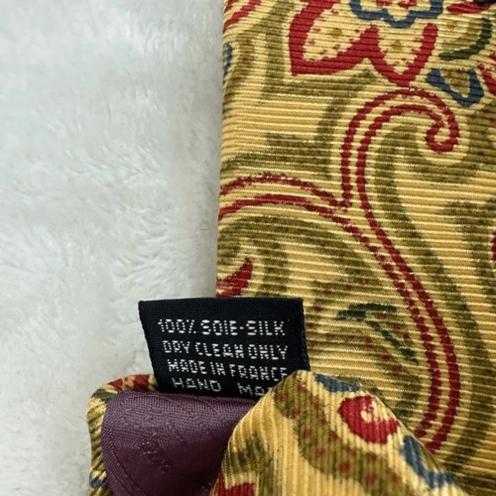 Faconnable Men's 100% Silk Neck Tie Gold Red Paisley Pattern Fall Event‎ Office